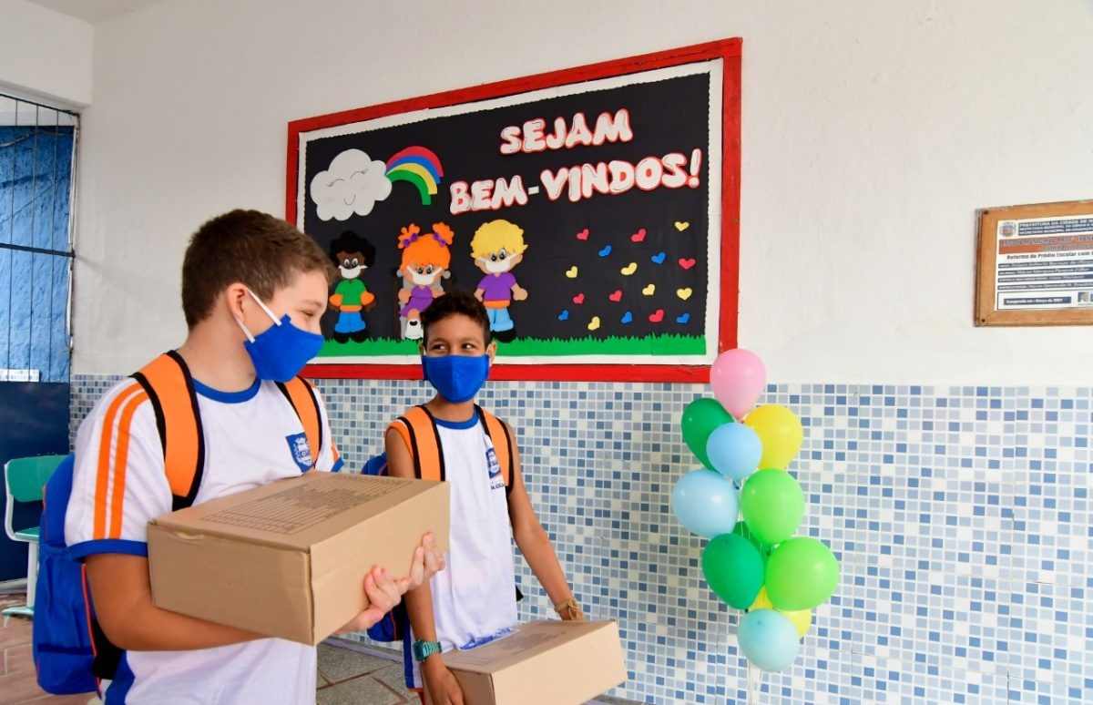 alunos novos matrículados Nova Iguaçu
